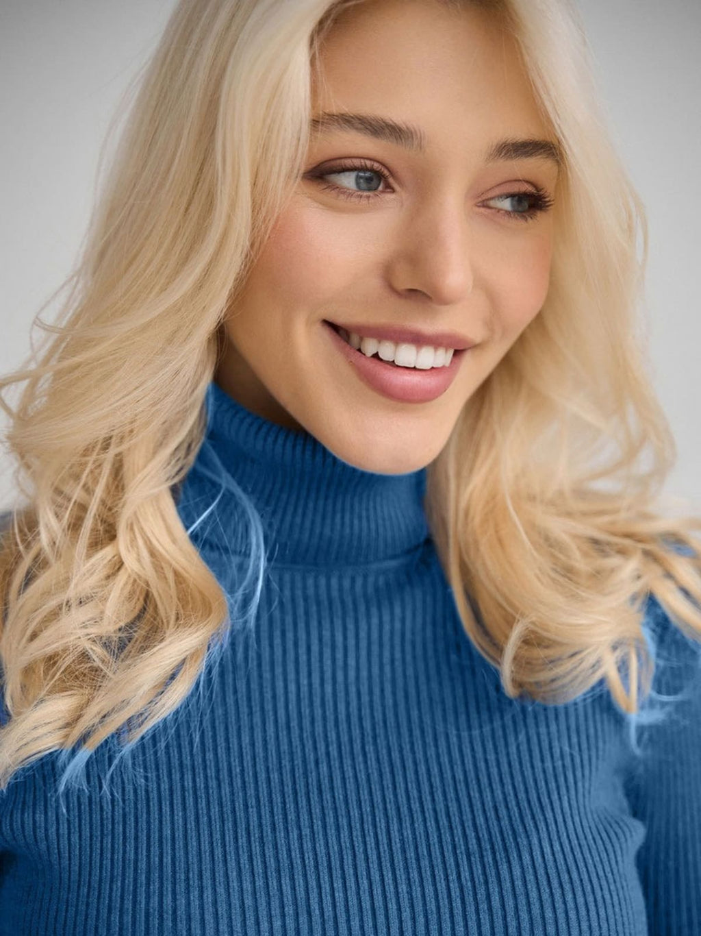 Annecy Ribbed Turtleneck Sweater