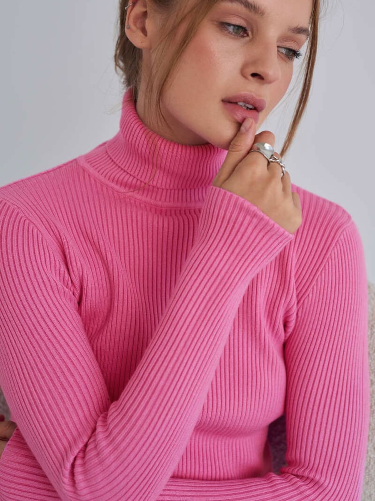 Annecy Ribbed Turtleneck Sweater