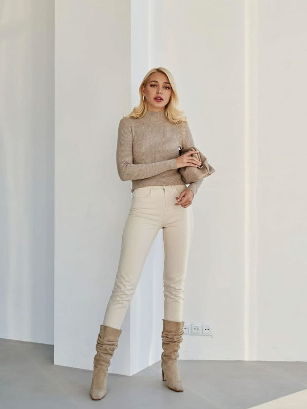 Barolo Ribbed Mock Neck Sweater