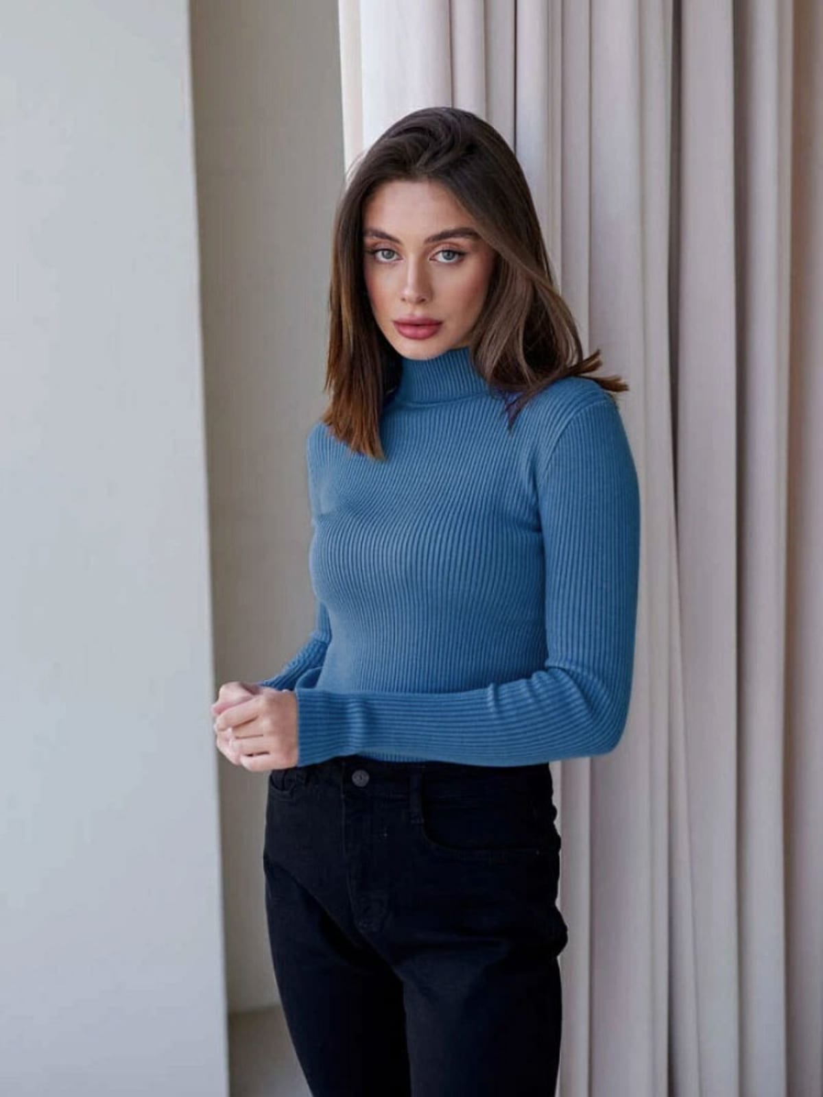 Barolo Ribbed Mock Neck Sweater