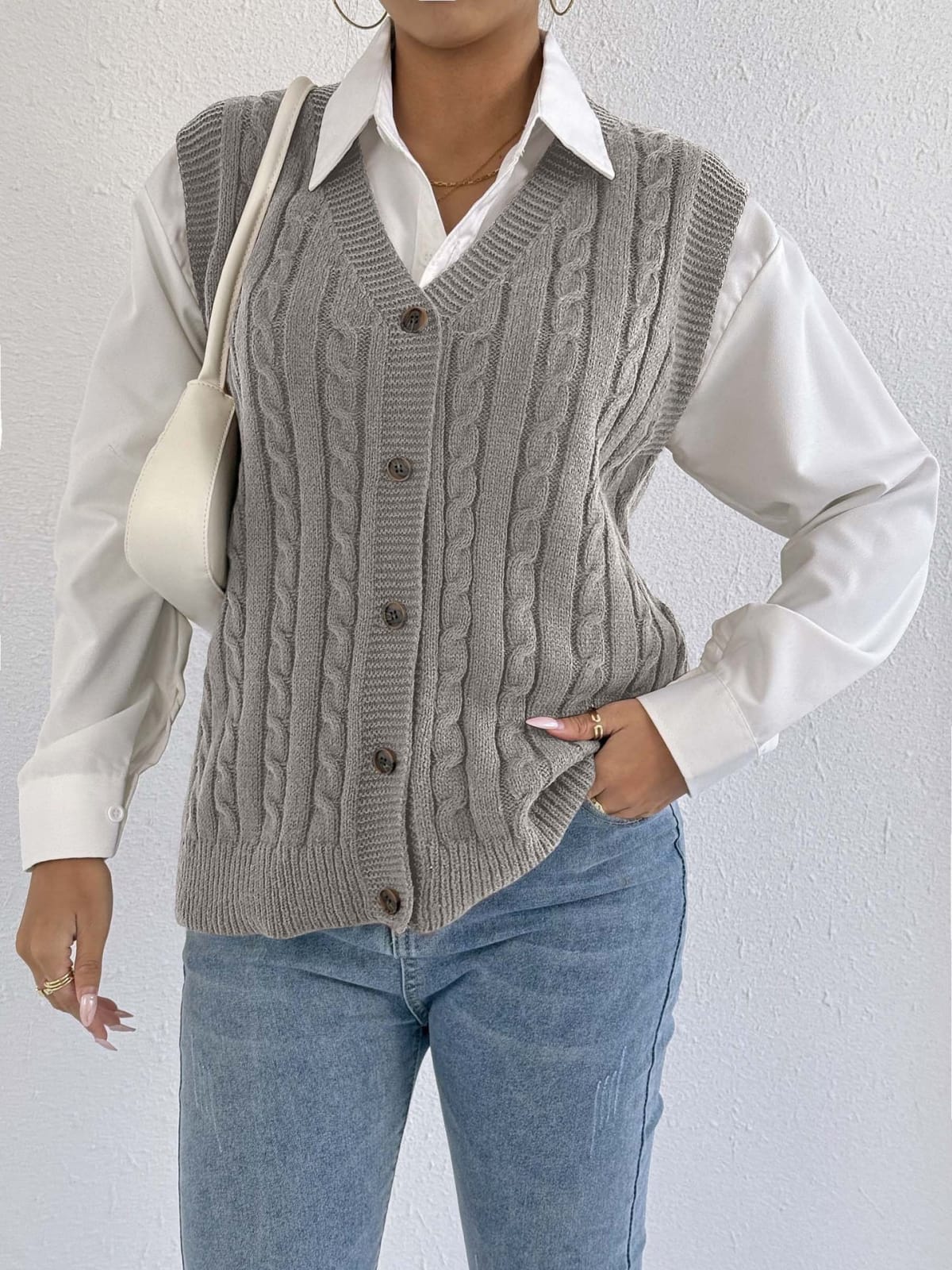 Todi Cable-Knit Sweater Vest