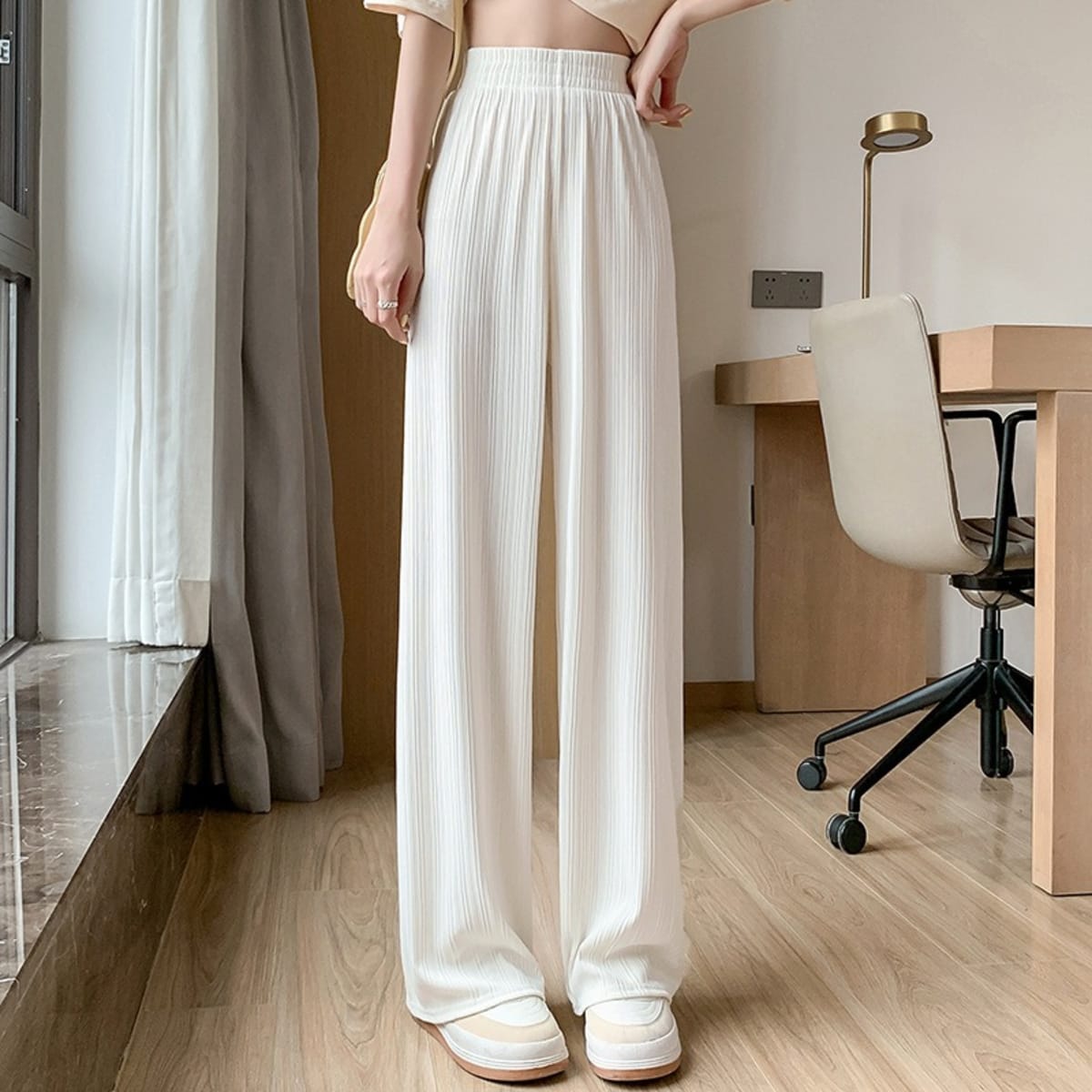 Barolo Pleated Wide-Leg Pants