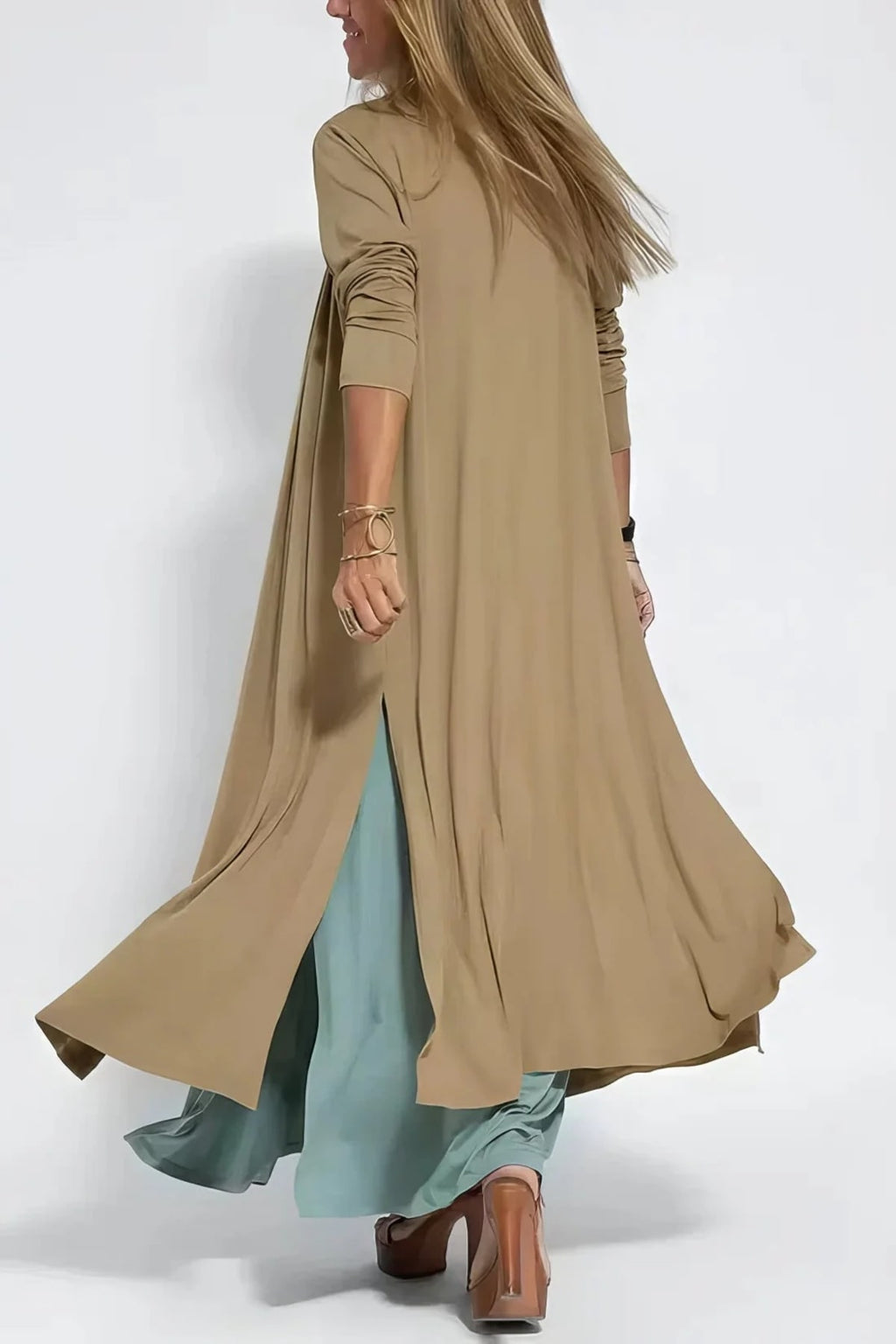 Long dress with matching cardigan, flowing cut, wrinkle-resistant.