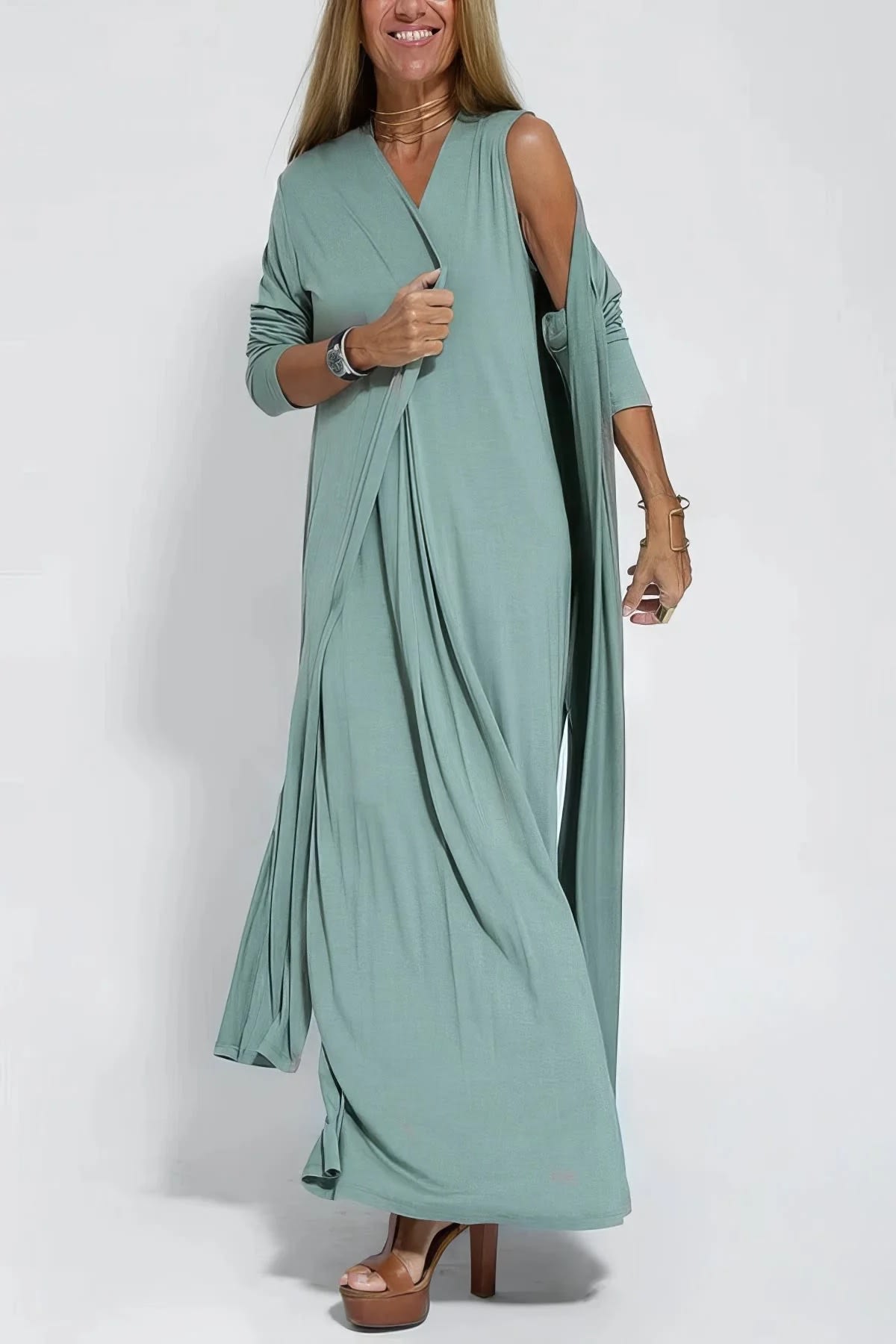 Long dress with matching cardigan, flowing cut, wrinkle-resistant.