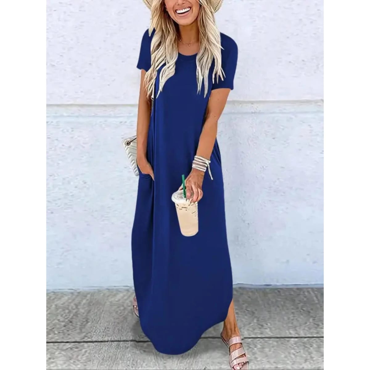 Relaxed round neck maxi dress with light fabric