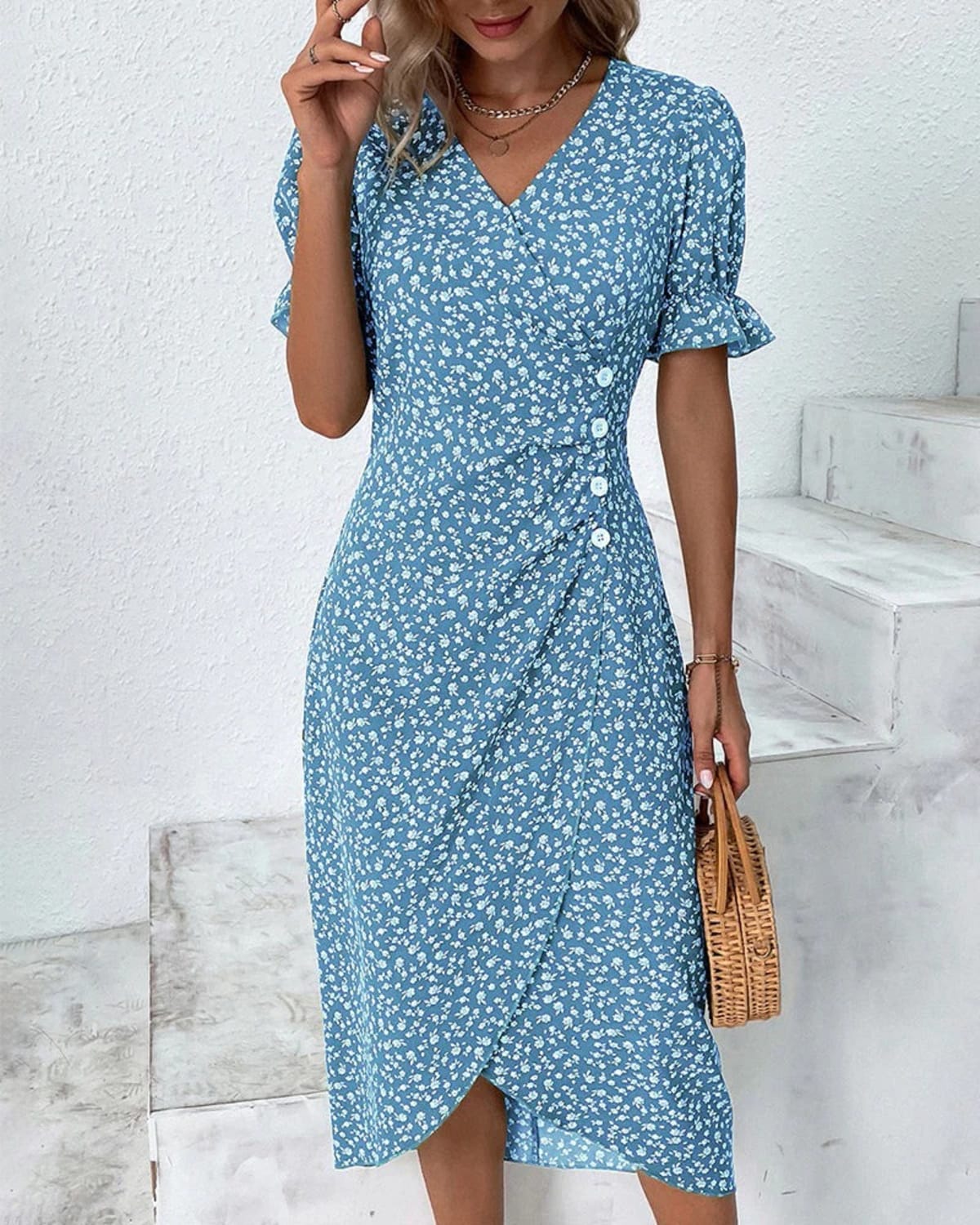 V-neck dress with flowing silhouette ideal for events