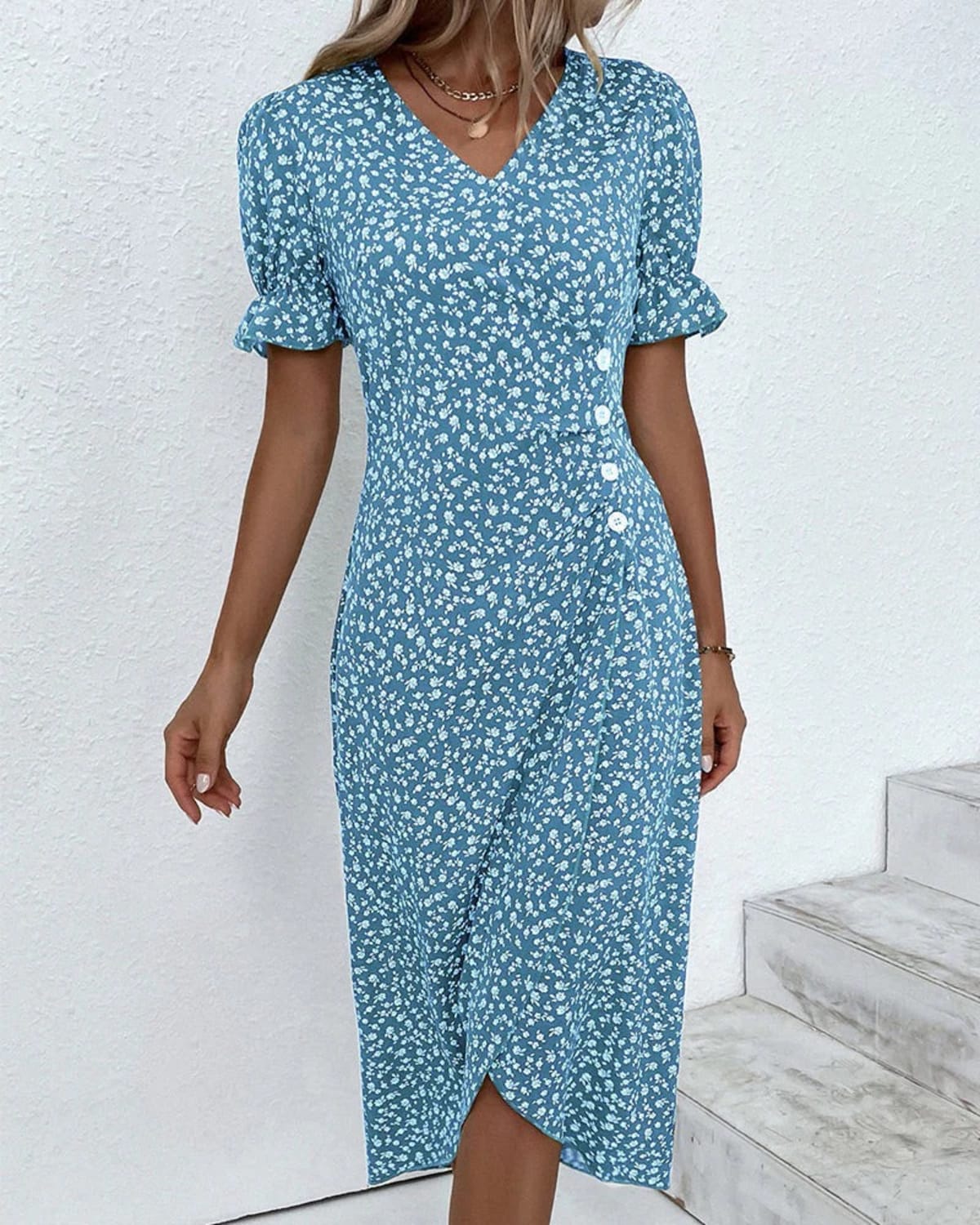 V-neck dress with flowing silhouette ideal for events