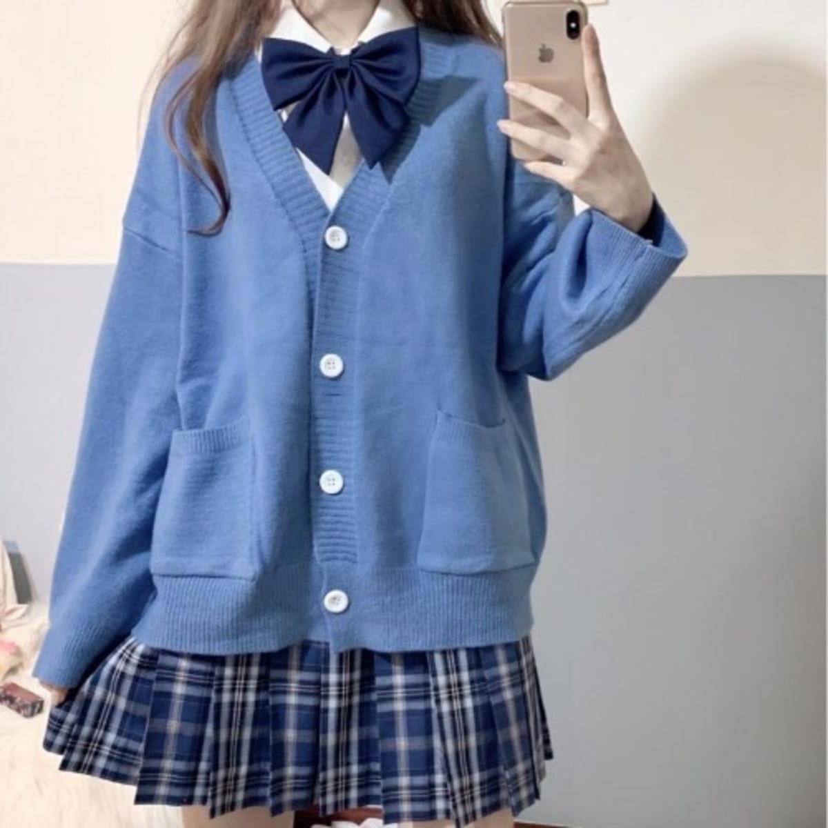 Gordes Oversized V-Neck Cardigan Sweater