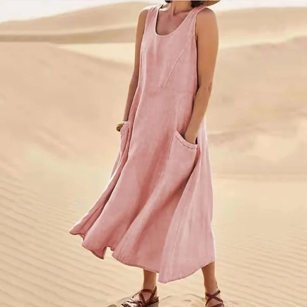Mid-length dress with relaxed fit and flattering silhouette.