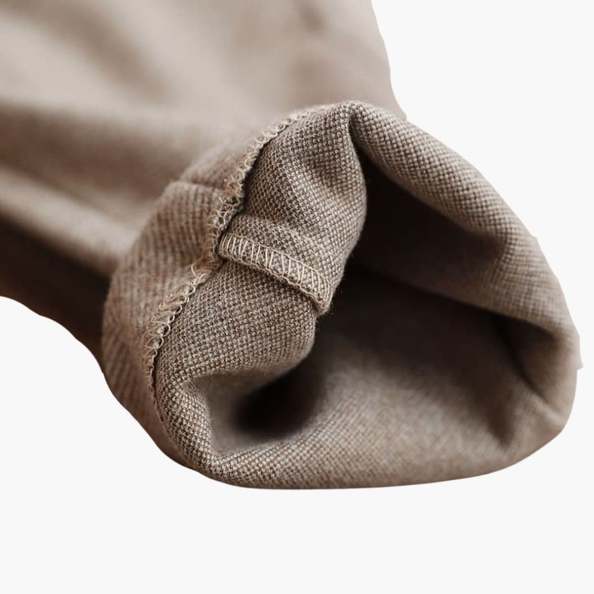 Tailored pants with a refined silhouette and high-waisted fit.