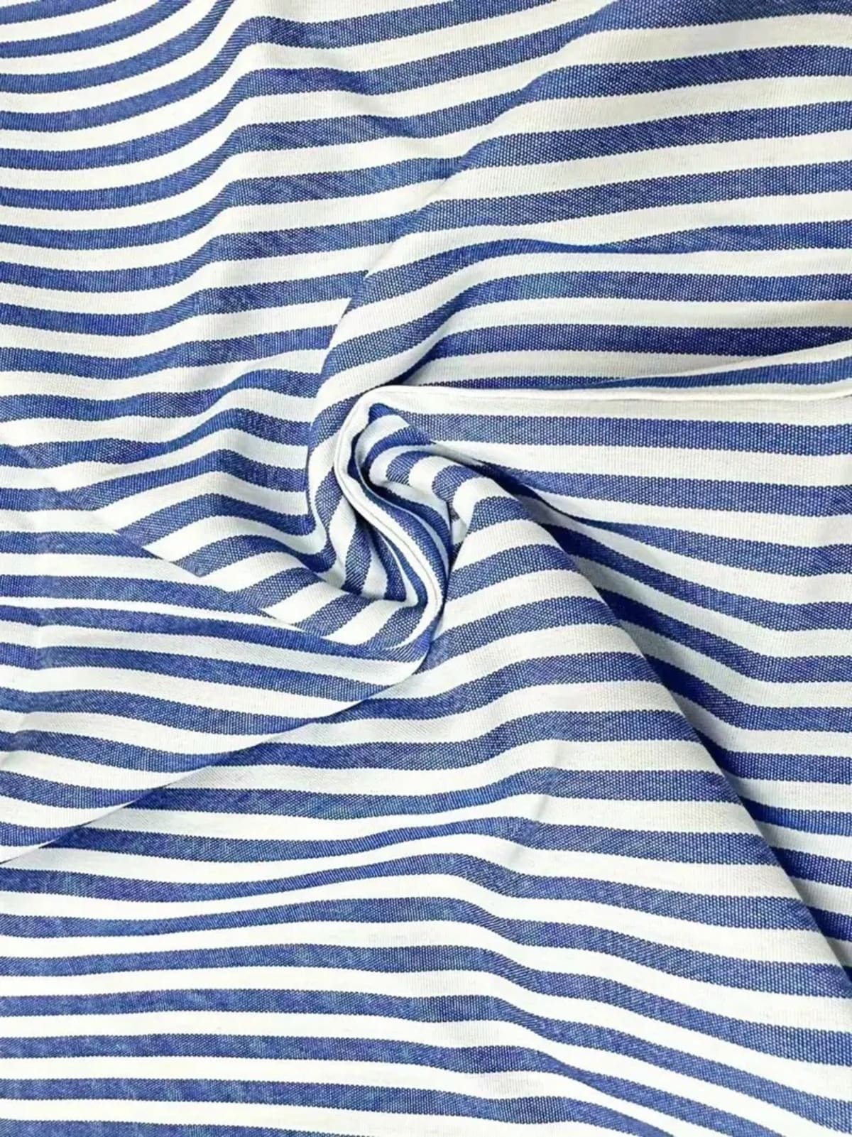 Striped summer dress with pockets, flattering and comfortable.