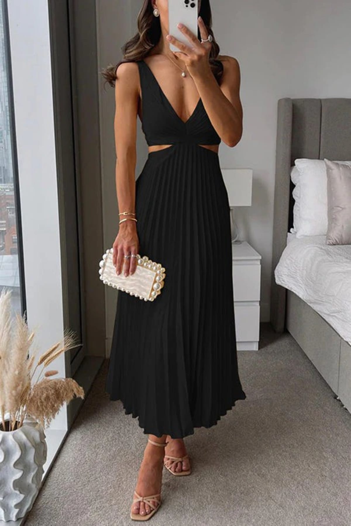 Flowing maxi dress with subtle detailing and breathable fabric