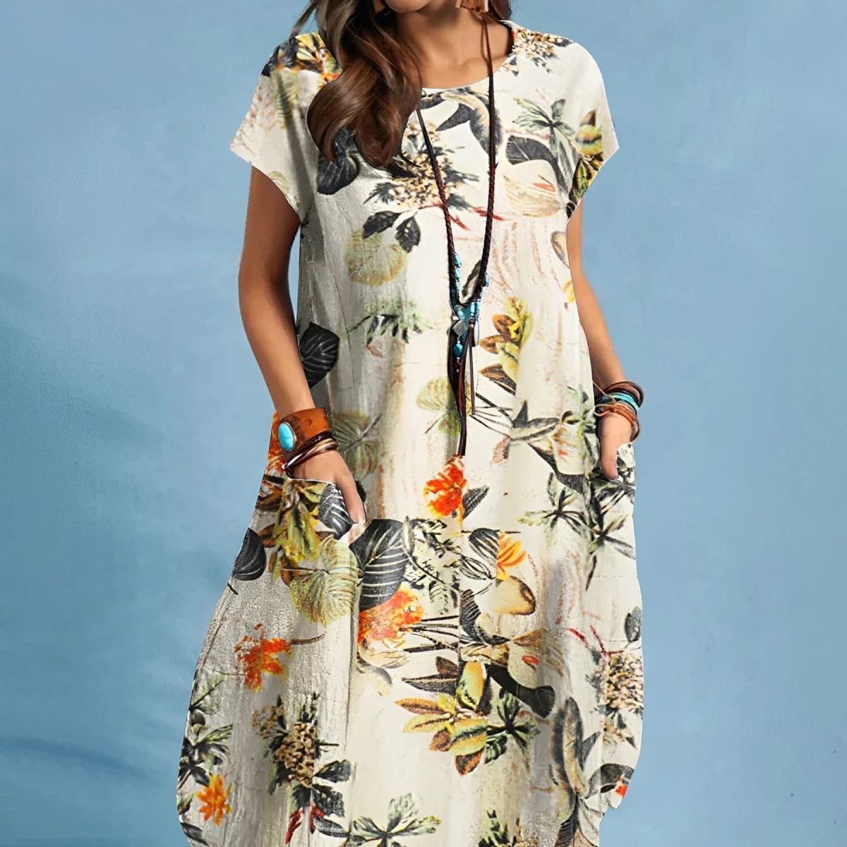 Knee-length elegant dress with refined detailing and silhouette.